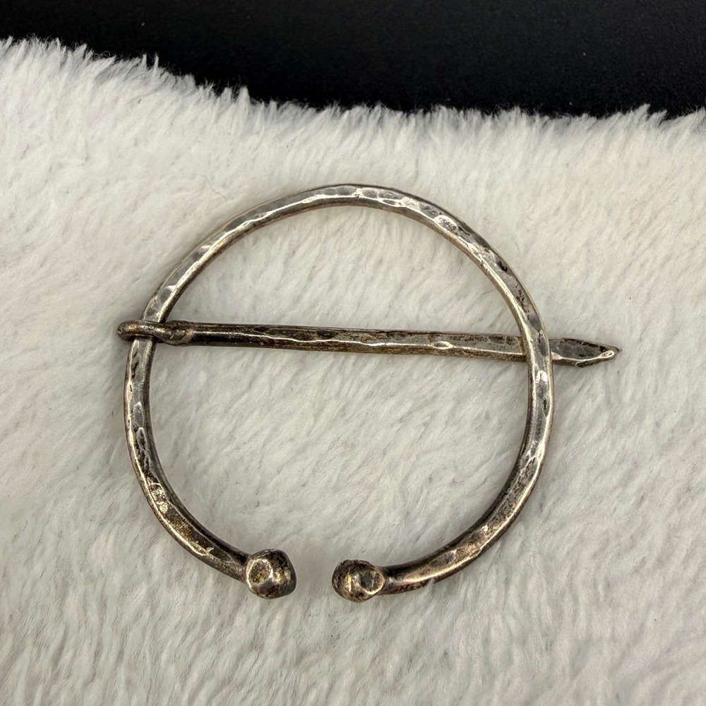 Vintage Hammered Penannular Scarf Shawl Pin Brooch Silver Tone Celtic Viking